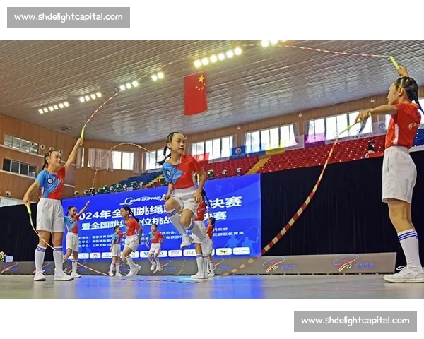 巅峰对决：全球体操精英赛精彩瞬间全记录